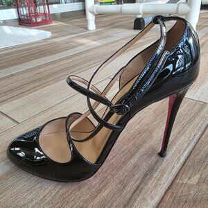 Christian Louboutin Soustelissimo 100 Black Patent Leather T-Strap Eur.39.5